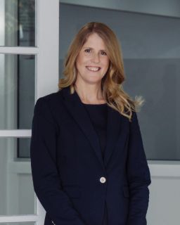 Kim Buultjens - Real Estate Agent
