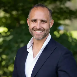 Jason Montes De Oca - Real Estate Agent
