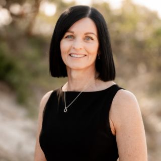 Jacqui Rowe - Real Estate Agent