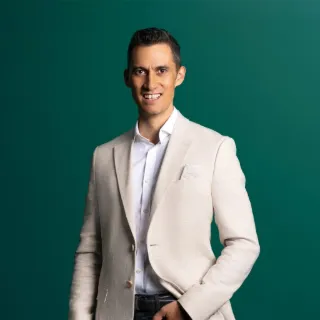 Jade Kingi - Real Estate Agent
