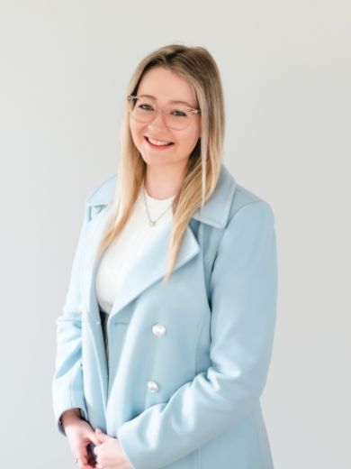 Jaimee Baker - Real Estate Agent at Buxton Mount Eliza
