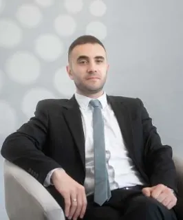 James  Ollaik - Real Estate Agent