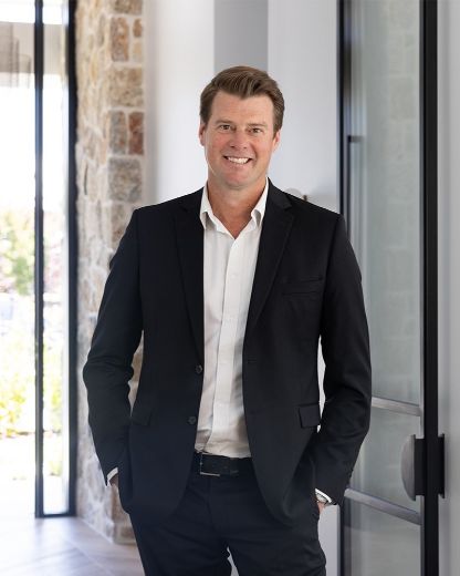 James Lindsay - Real Estate Agent at TOOP+TOOP Real Estate