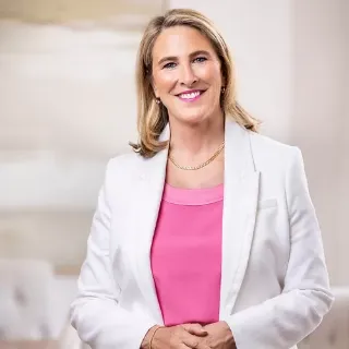 Jane Colyer - Real Estate Agent