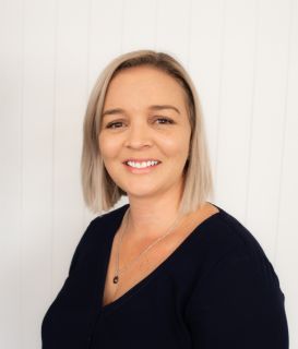 Janessa  Bidgood - Real Estate Agent
