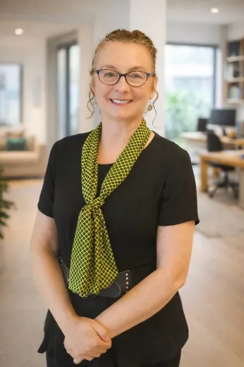 Janette Lobb - Real Estate Agent at Response Real Estate - Penrith 