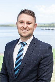 Jarath Moss - Real Estate Agent