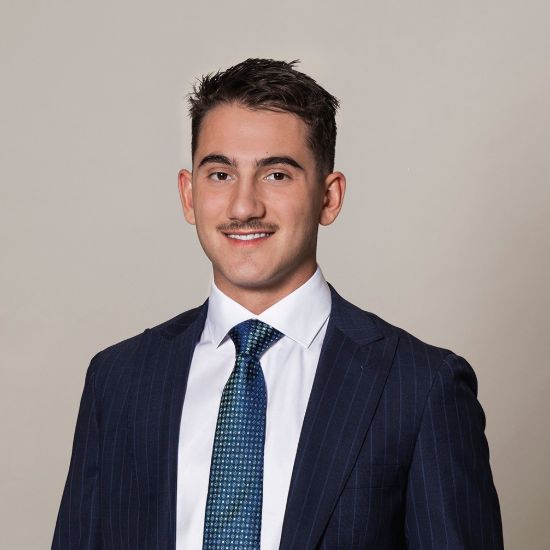 Jared Peters - Real Estate Agent at Black & White Estate Agents 