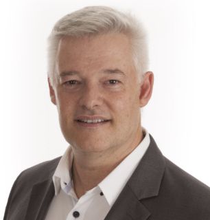 Jay Young - Real Estate Agent
