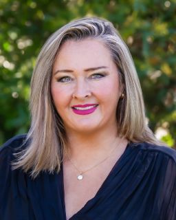 Jemma Morris - Real Estate Agent