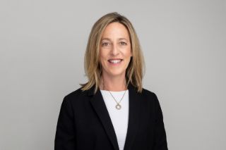 Jennifer Carr - Real Estate Agent