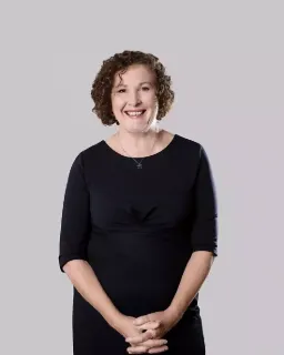 Jennifer McCormack - Real Estate Agent