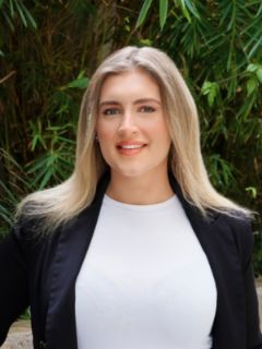 Jess Schellnack - Real Estate Agent