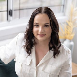 Jess Whaites - Real Estate Agent