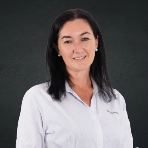 Jess Walsh - Real Estate Agent at Raine & Horne - Umina Beach & Woy Woy  