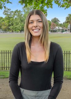 Jessica Plug - Real Estate Agent