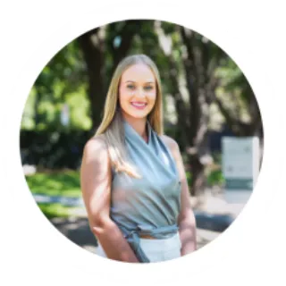 Kristen McCarthy - Real Estate Agent