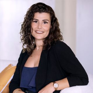 Jessie McClymont - Real Estate Agent