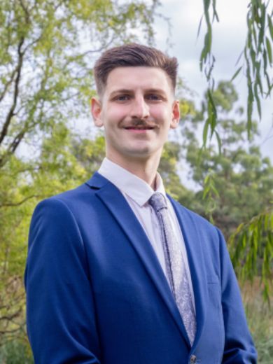 Jibril Agha - Real Estate Agent at Ray White Ferntree Gully