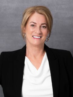 Jill  Groves - Real Estate Agent