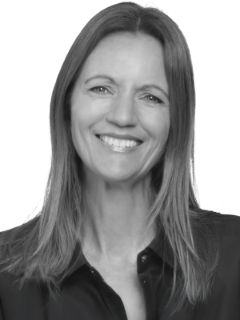 Jo Hutton - Real Estate Agent