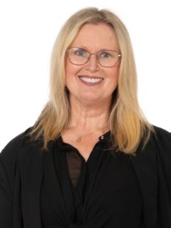 Jodie Francis - Real Estate Agent