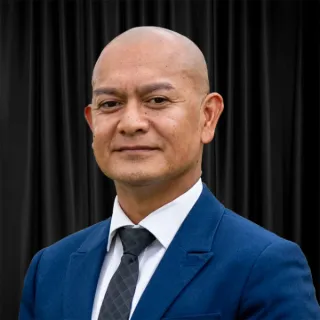 Jojo Kendell - Real Estate Agent