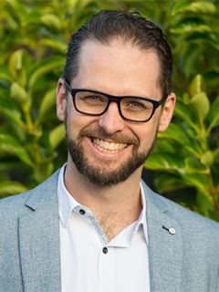 Jon Longden - Real Estate Agent