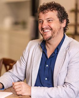 Jonathan  Crisp - Real Estate Agent