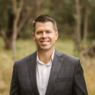 Jonathan Irwin - Real Estate Agent