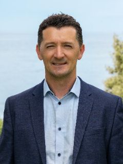 Jonathan McCaig - Real Estate Agent