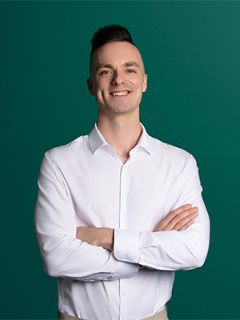 Jordan Riley - Real Estate Agent