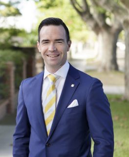 Josh Hommelhoff - Real Estate Agent