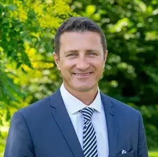 Josh  Keefe - Real Estate Agent