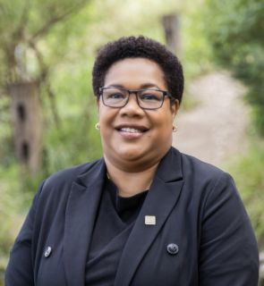 Jowana Rakai - Real Estate Agent