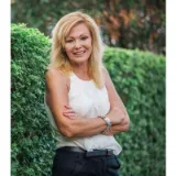 Annette Mitchell - Real Estate Agent From - Carter Cooper Realty - Hervey Bay