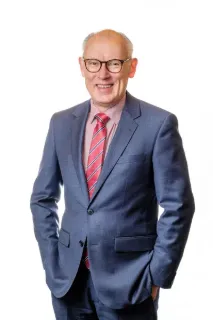 Julian Stepik - Real Estate Agent