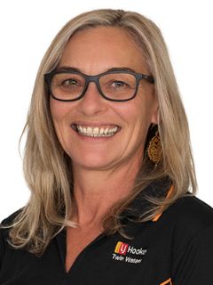 Julene Moore - Real Estate Agent
