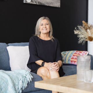 Julie Valenzisi - Real Estate Agent
