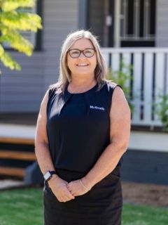 Julie Valenzisi - Real Estate Agent