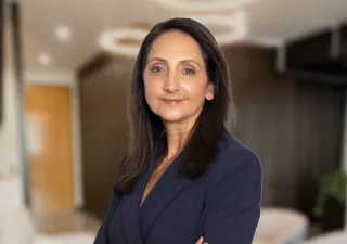 Julie Petty - Real Estate Agent