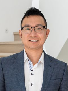 Justin Ji - Real Estate Agent