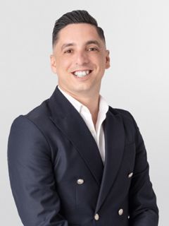 Justin Tong - Real Estate Agent