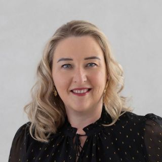 Sonya Browne - Real Estate Agent