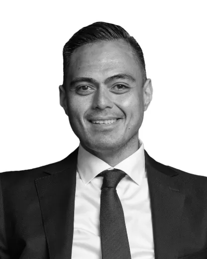 Karl Robertson - Real Estate Agent at Ballard Property Group - DOUBLE BAY