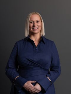 Karlee English - Real Estate Agent