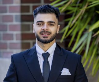 Kash Mahajan - Real Estate Agent