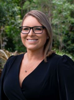 Kate Skuja - Real Estate Agent