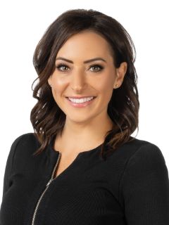Katie Houlahan - Real Estate Agent