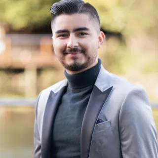 Keith Reyes - Real Estate Agent